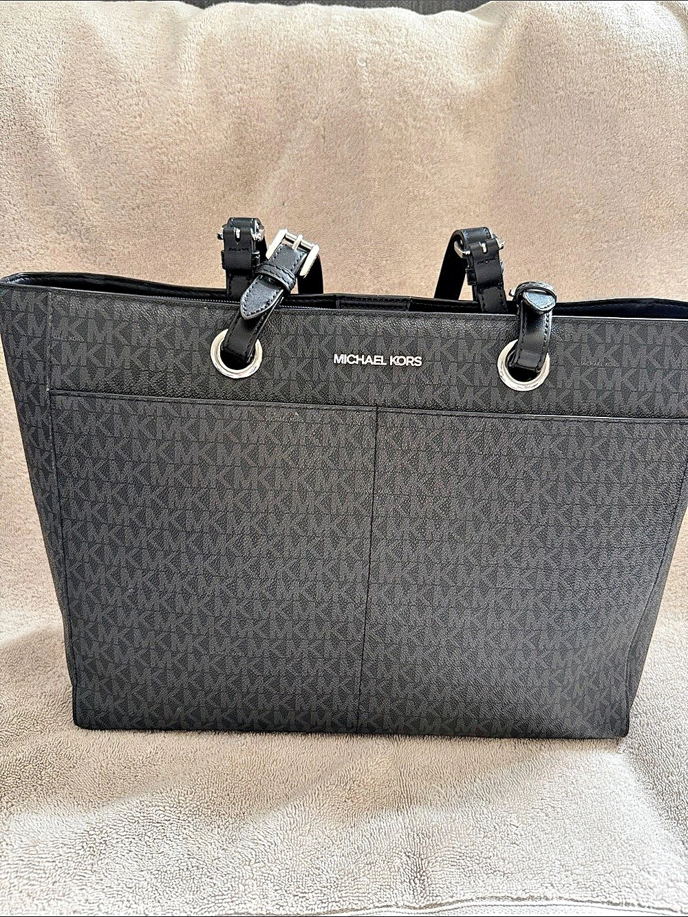 Michael Kors Jet Set Medium Logo Pocket Tote Bag Black & Gray